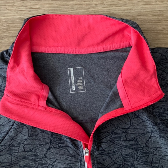 NWOT Mondetta 1/3 zip Athletic Running Top - L - Picture 4 of 12